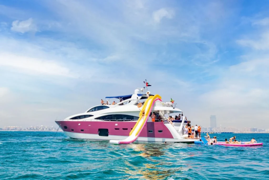 Can you swim during a yacht ride in Dubai