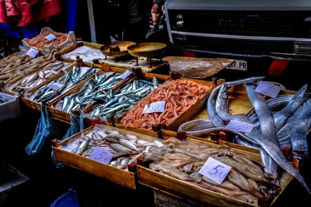 Easy Ways to Identify Fresh Rohu Fish in Dubai Markets
