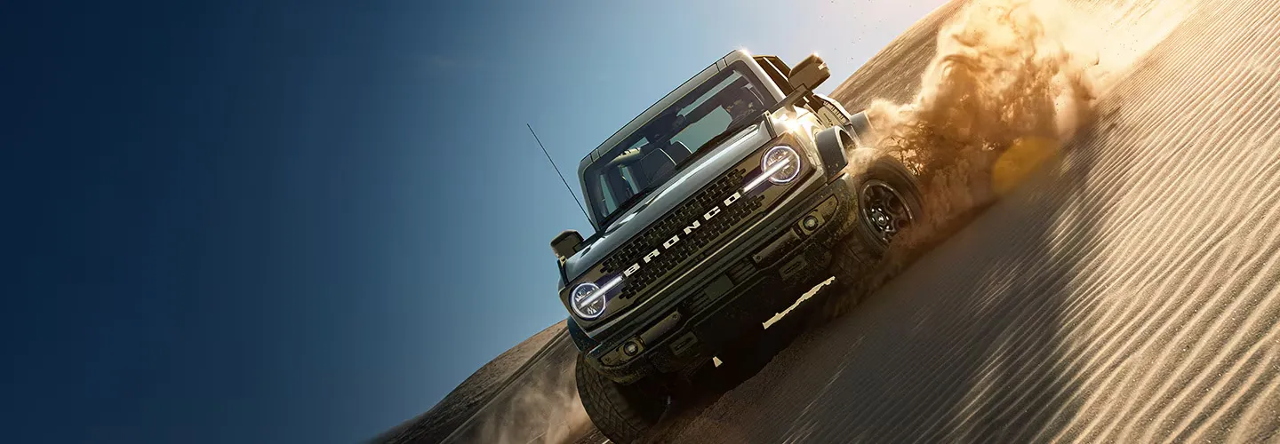 Ford Bronco vs. Ford Bronco Raptor